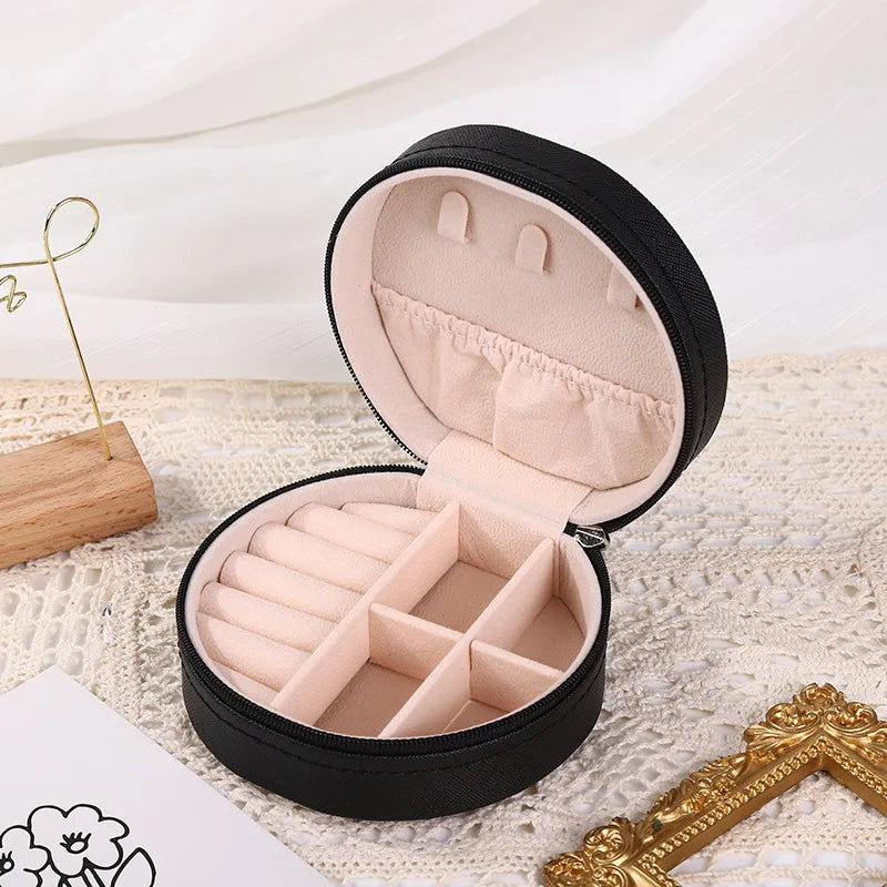 Portable Round Jewelry Box Necklaces Earrings Rings Jewelry Organizer Display Travel Jewelry Case Boxes Pu Leather Storage Box - Oria Jewel