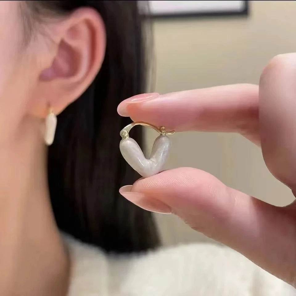 Korean Sweet Minimalist Love Heart Drop Earrings for Women WhiteFashion Elegant Earrings Aesthetic Piercing Ear Jewelry - Oria Jewel
