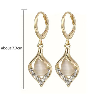 Fashion Korean Angel Eye Earrings Gold Color Plated Rhinestones Inlay Tulip Petal Hoop Earring Women&