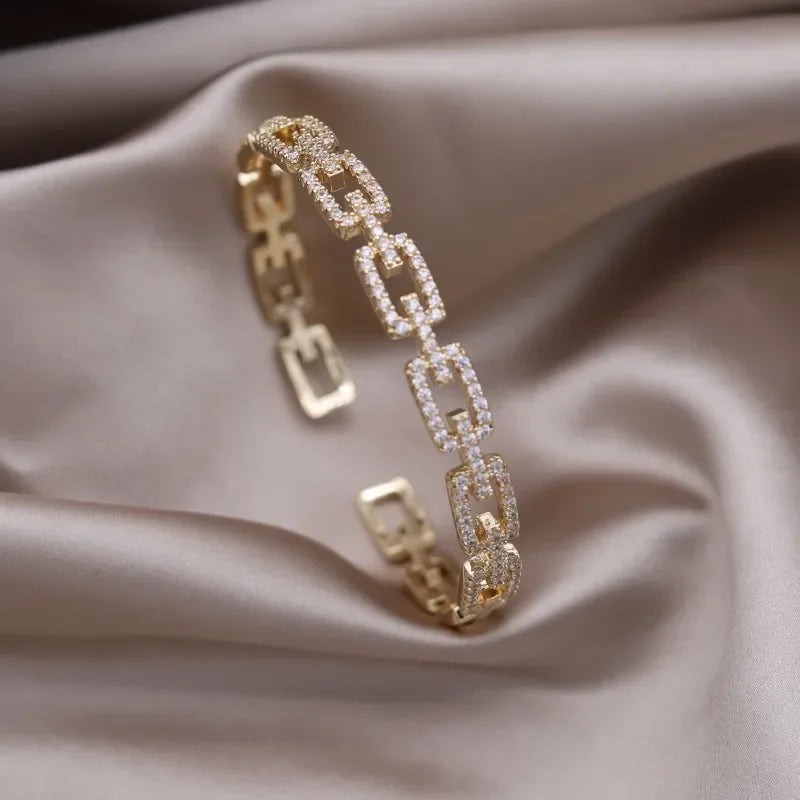Gold X Cuff Bracelet - Oria Jewel