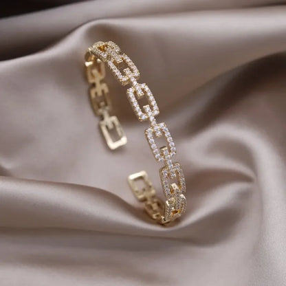 Gold X Cuff Bracelet - Oria Jewel