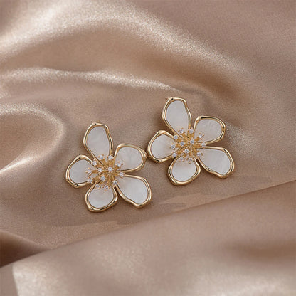 ZAKOL Crystal Flower Earrings - Oria Jewel