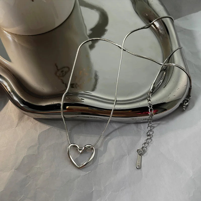 Trendy Heart Pendant Necklace - Oria Jewel