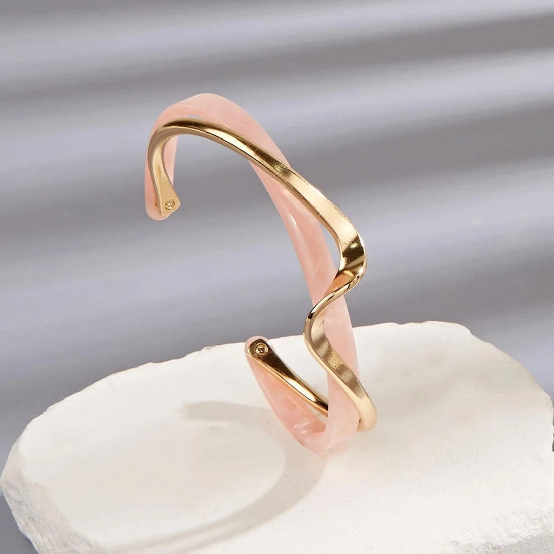 Luxury Shell Bracelet - Oria Jewel