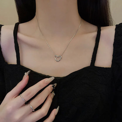 Trendy Heart Pendant Necklace - Oria Jewel