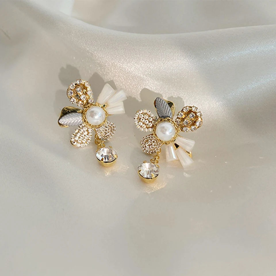 ZAKOL Crystal Flower Earrings - Oria Jewel