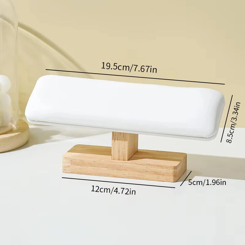 bracelet t bar display showcasing everyday and special occasion jewelry | Oria Jewel