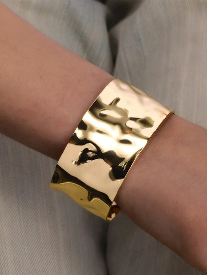 Gold Classic Cuff Bracelet - Oria Jewel