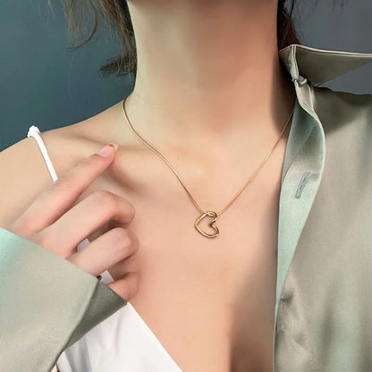 Trendy Heart Pendant Necklace - Oria Jewel