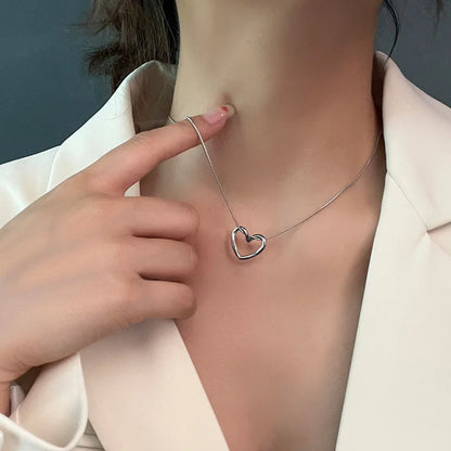 Trendy Heart Pendant Necklace - Oria Jewel