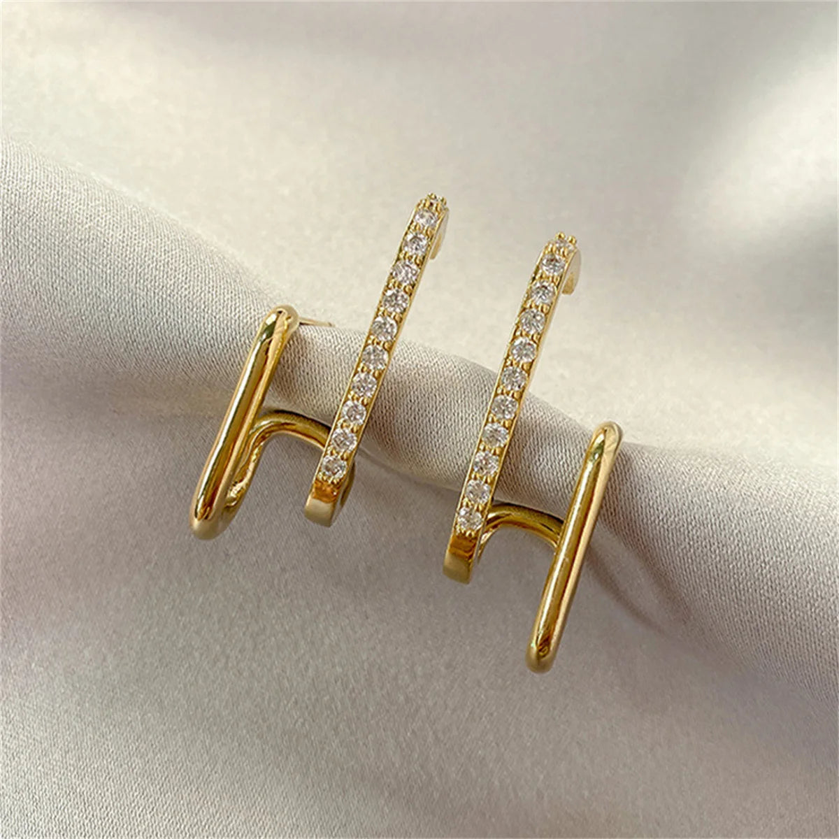 Crystal Curve Studs - Oria Jewel