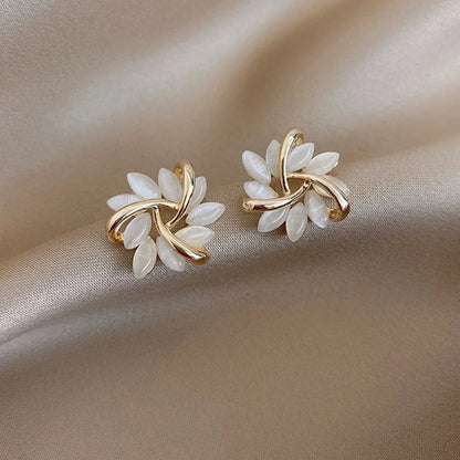 ZAKOL Crystal Flower Earrings - Oria Jewel