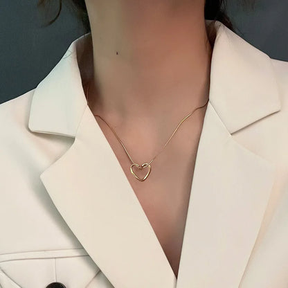 Trendy Heart Pendant Necklace - Oria Jewel