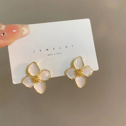 ZAKOL Crystal Flower Earrings - Oria Jewel