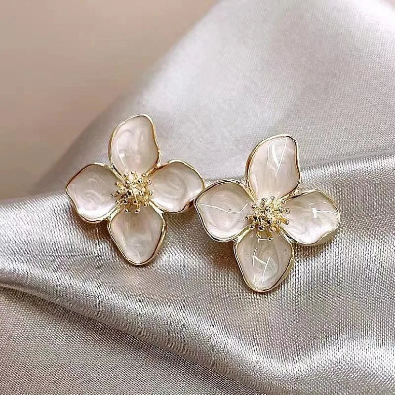 ZAKOL Crystal Flower Earrings - Oria Jewel