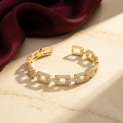 Veluxa Pavé Link Cuff