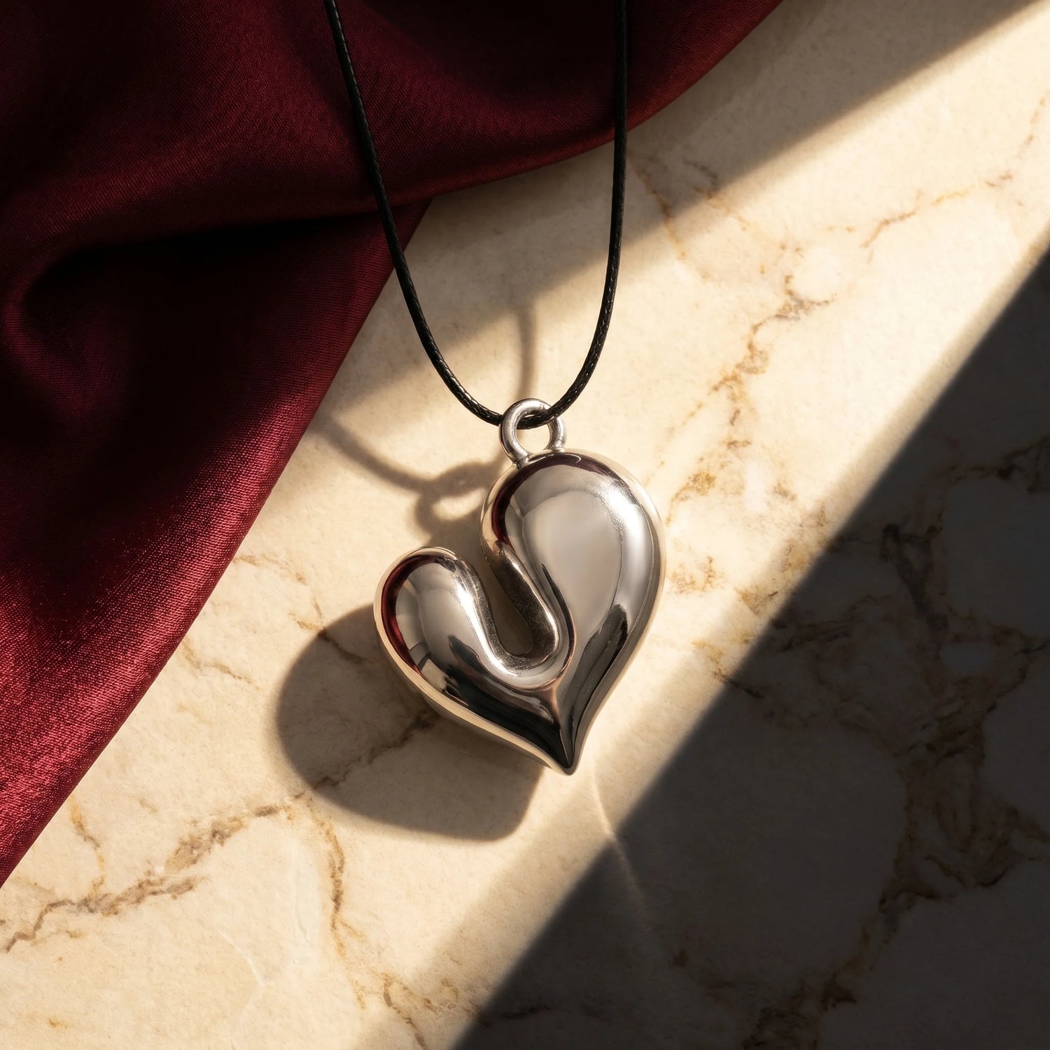 Simple Heart Pendant Necklace