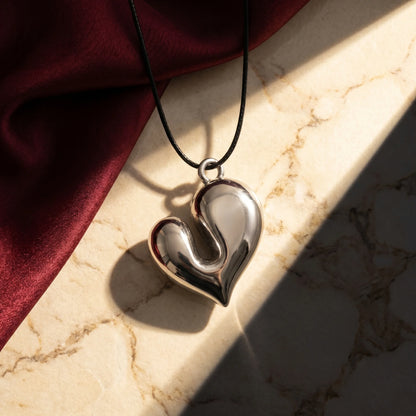 Simple Heart Pendant Necklace